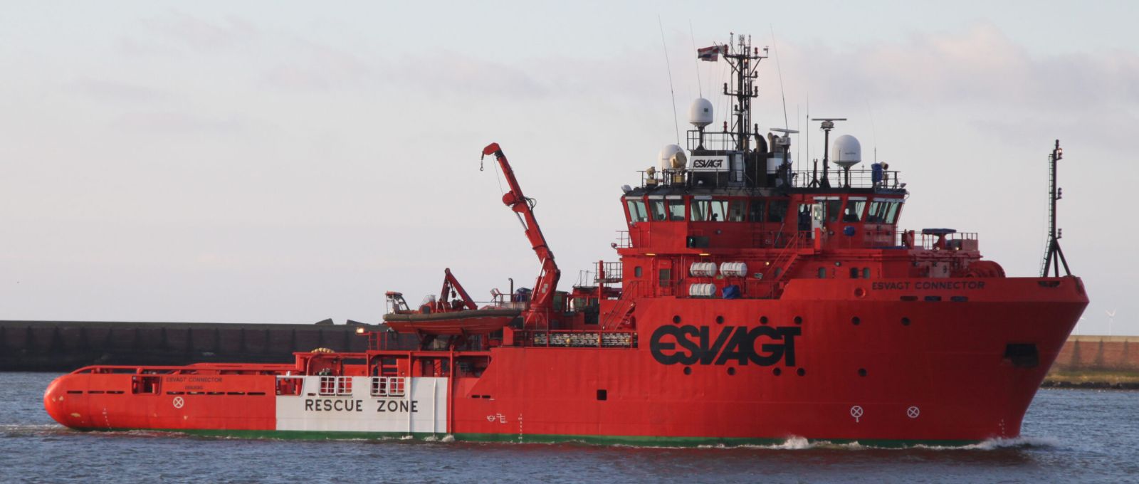 Esvagt Connector - West-Marine A/S