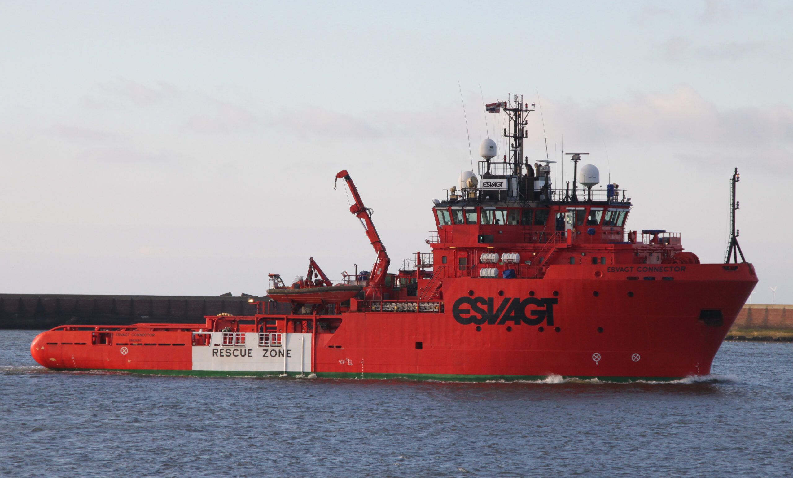 Esvagt Connector - West-Marine A/S