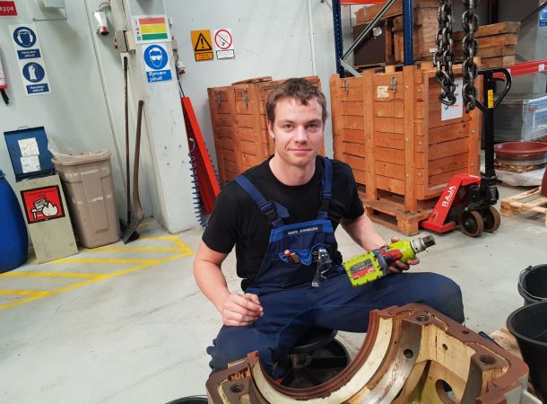 Lærlinge Mads - Iceland Patriot