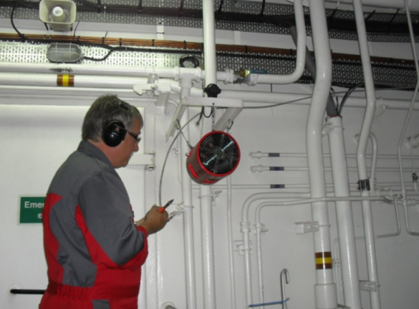 Daspos Installation, Tug boat - I