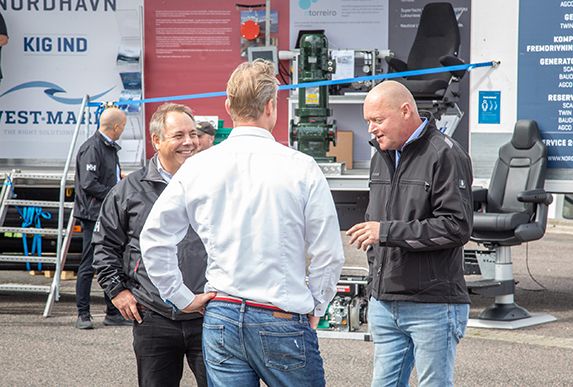 roadshow west-marine