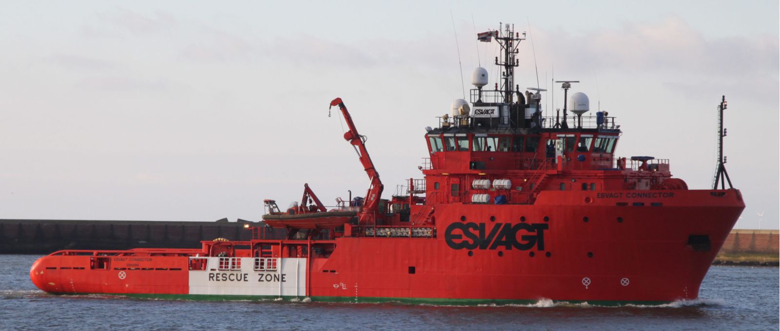 Esvagt Connector - West-Marine A/S