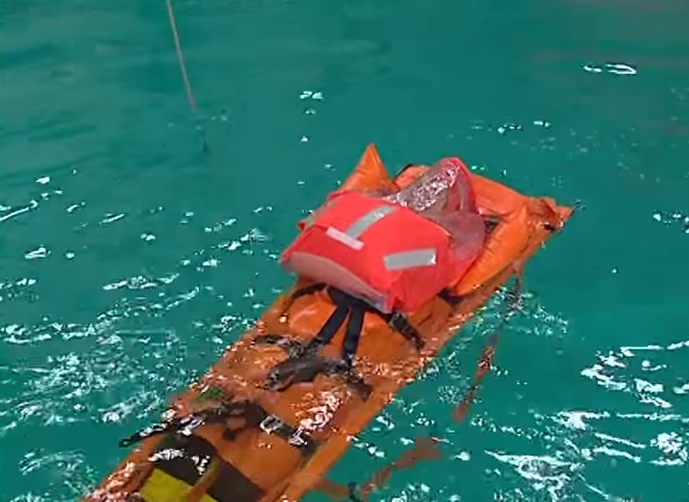 Stretchers from West-Marine